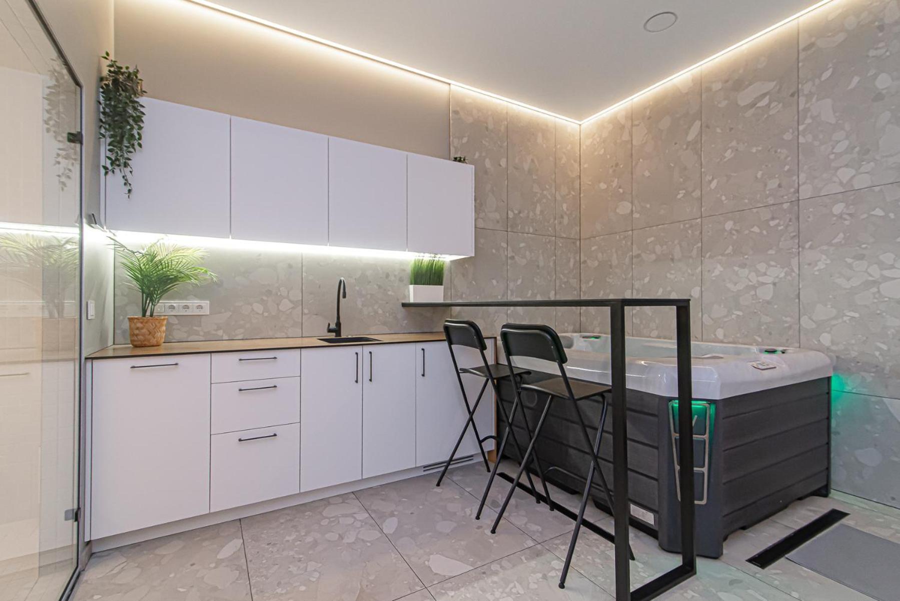 Secret Apartment *